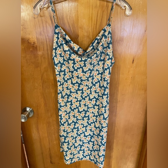 Urban Outfitters Scoop Cowl Neck Floral Dress - Picture 1 of 3